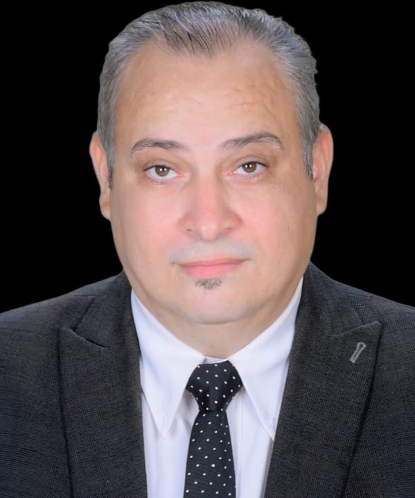 وحيد حامد سليمان — مستشار قانوني أول